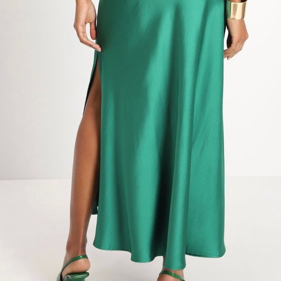 Italian brand dress - Picture 2 of 4